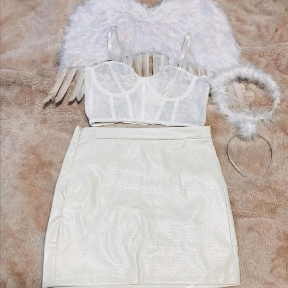 Angel costume
